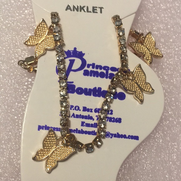 Gold tone Rhinestone Butterflies Ankle Bracelet - Picture 3 of 4